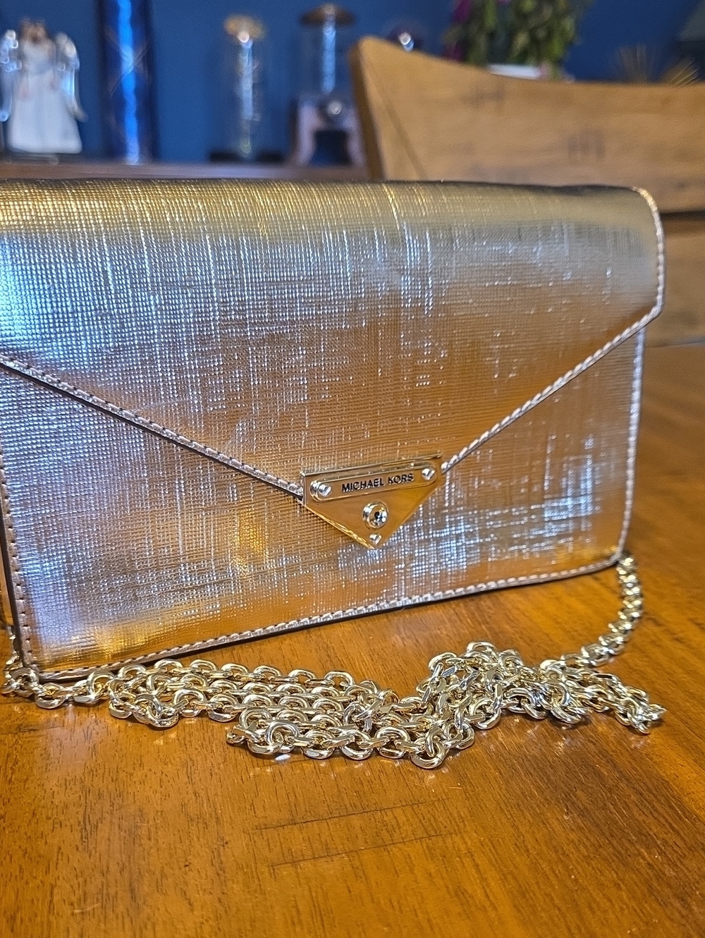Michael Kors NWT Gold Metallic Crossbody Clutch - Picture 16 of 16